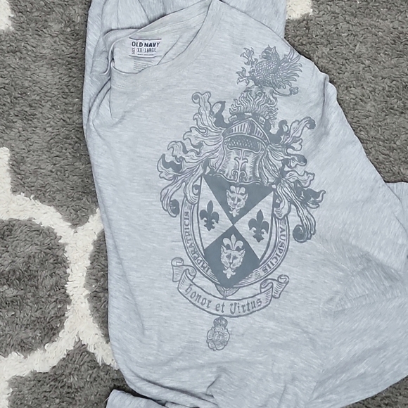 Old Navy Thermal - Picture 4 of 4